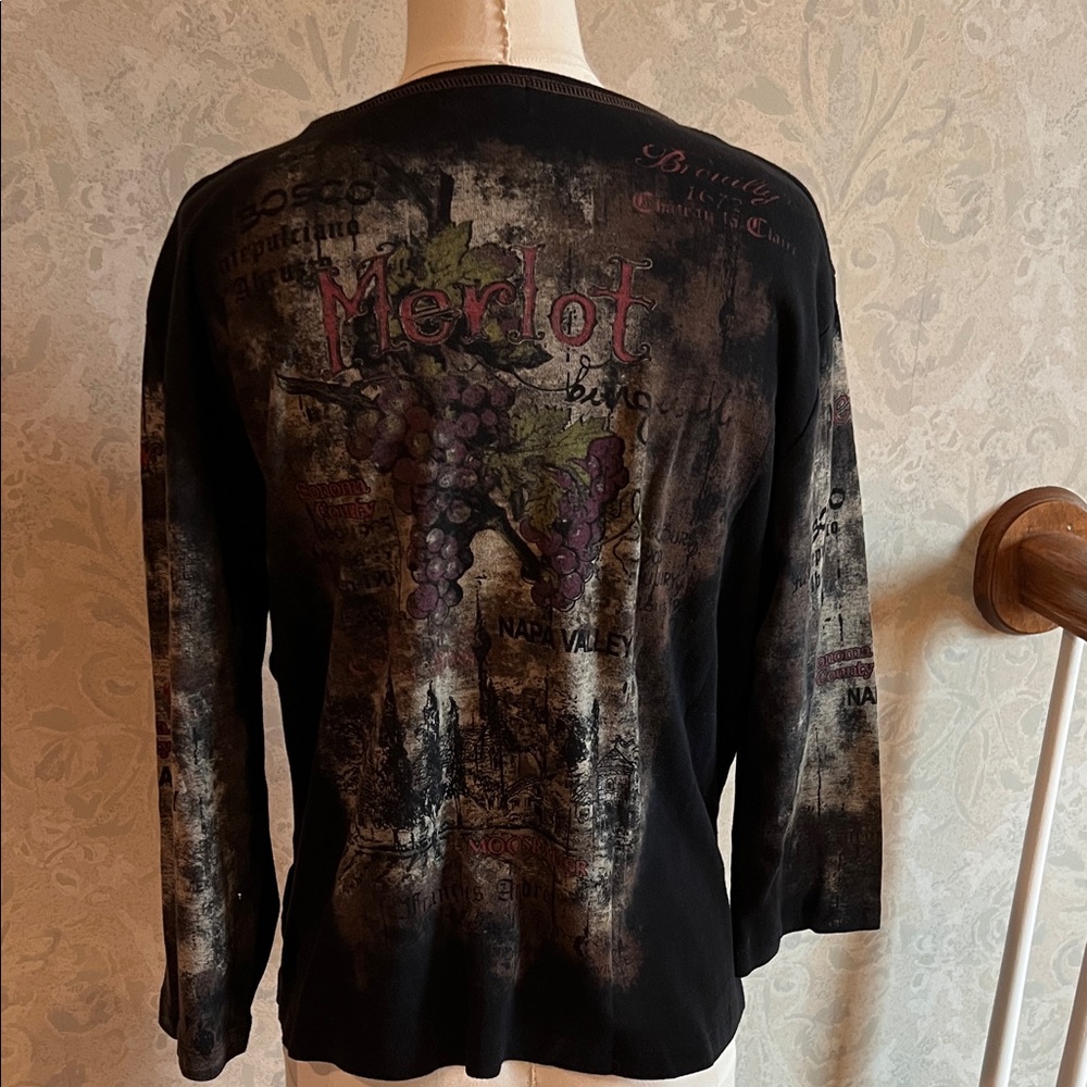 Wine Graphic Women's Top with Rhinestones - Picture 4 of 6